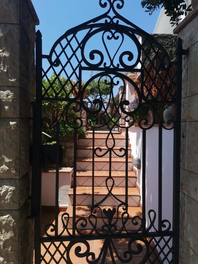 Marvelous Sea View Villa Capri Exterior photo