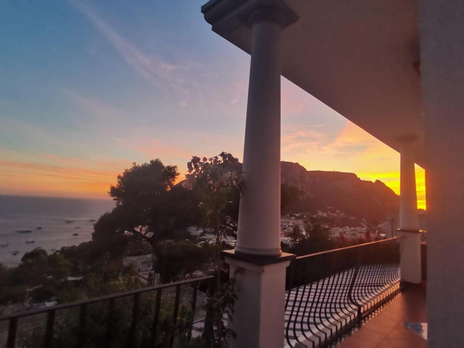 Marvelous Sea View Villa Capri Exterior photo