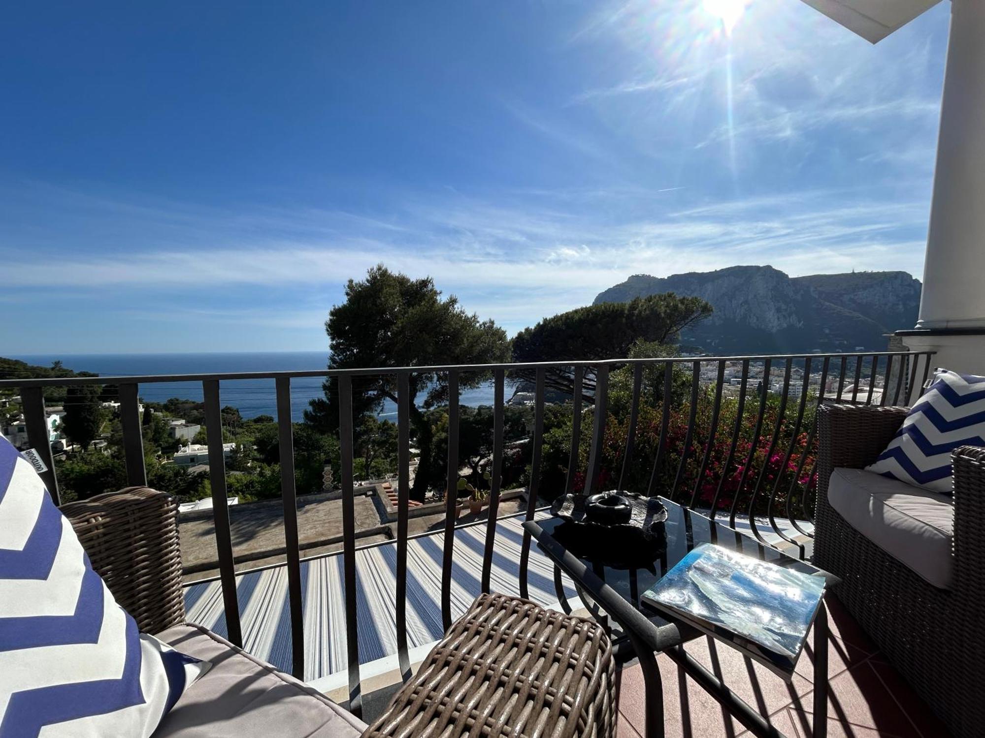 Marvelous Sea View Villa Capri Exterior photo