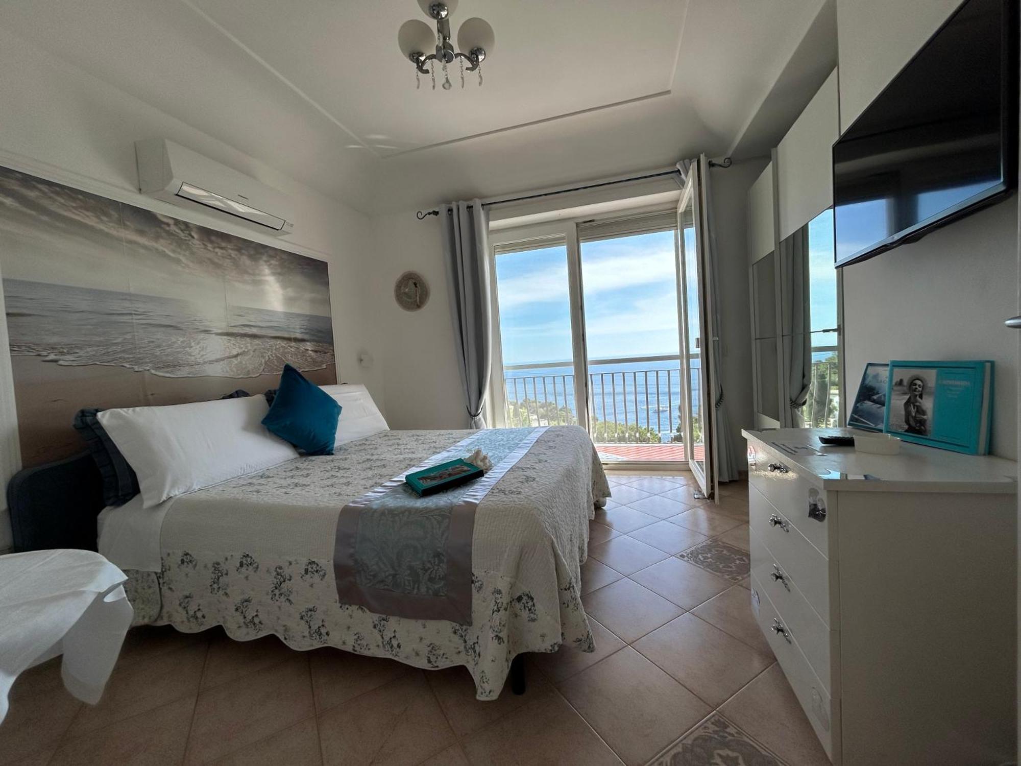 Marvelous Sea View Villa Capri Exterior photo